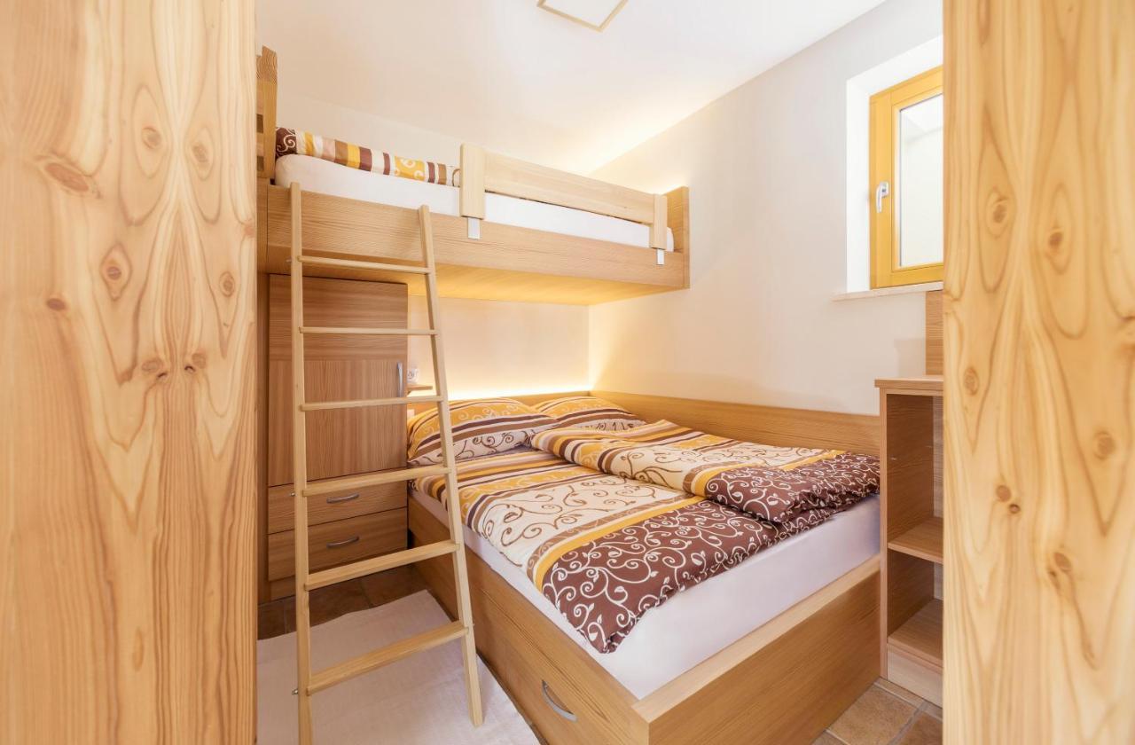 Apartment Jezerca - Krvavec Cerklje na Gorenjskem Buitenkant foto